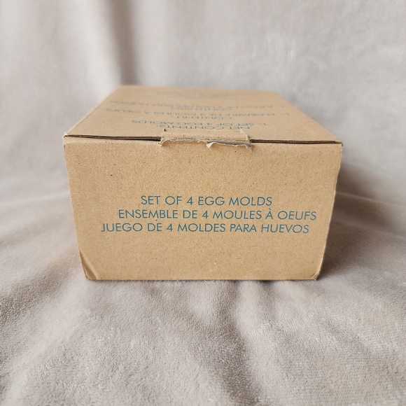AVON Set for 4 Egg Molds - Picture 4 of 7